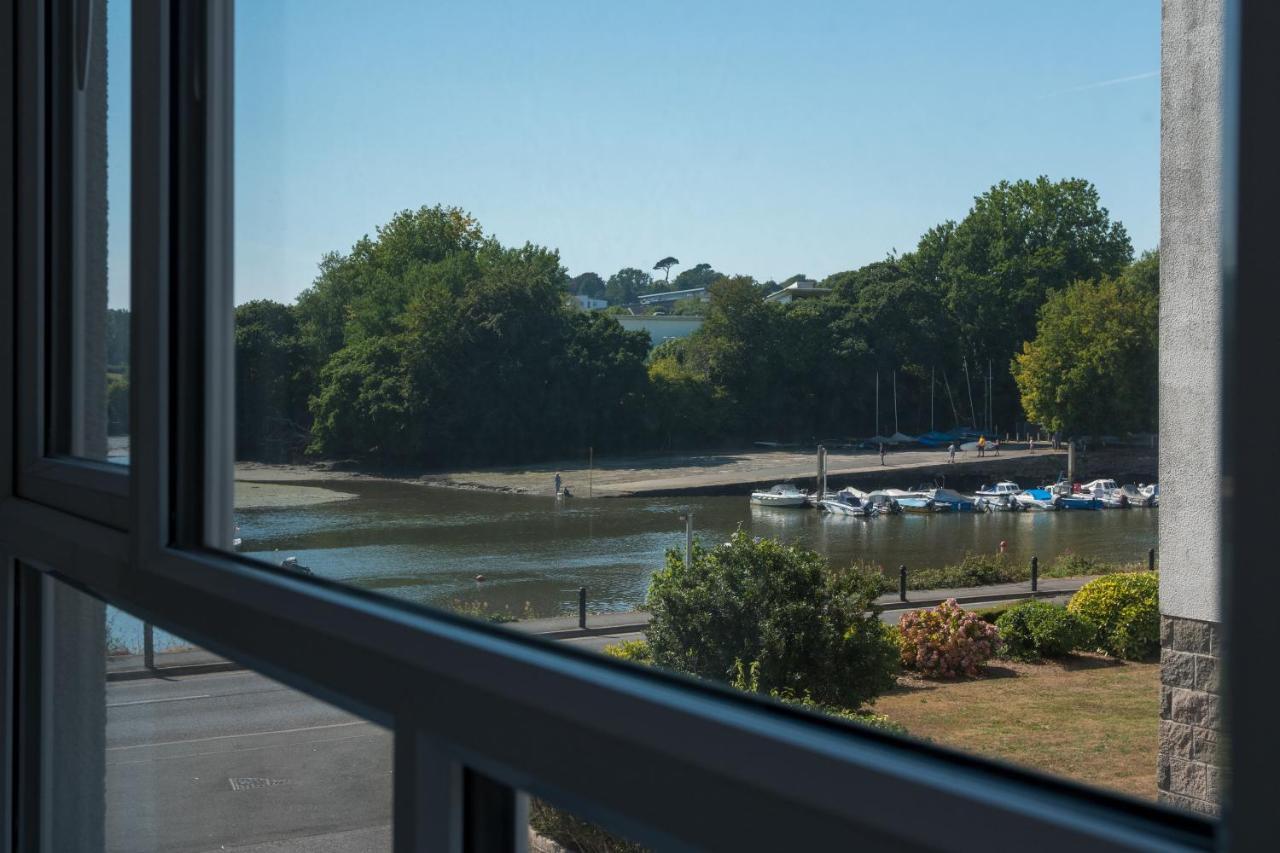 קינגסברידג' Riverside Apartment With Views And Parking מראה חיצוני תמונה